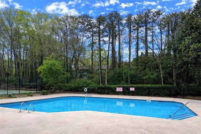 2408 Cumberland Court SE 2408, Smyrna, GA 30080