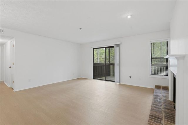 2408 Cumberland Court SE 2408, Smyrna, GA 30080