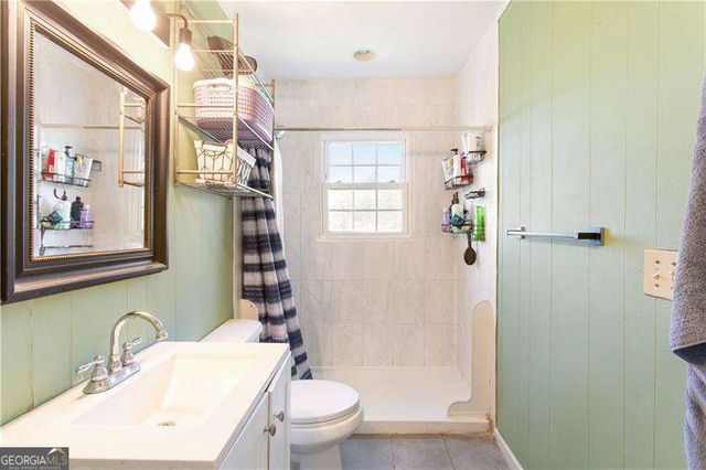 702 Buttermilk Road SW, Cave Spring, GA 30124