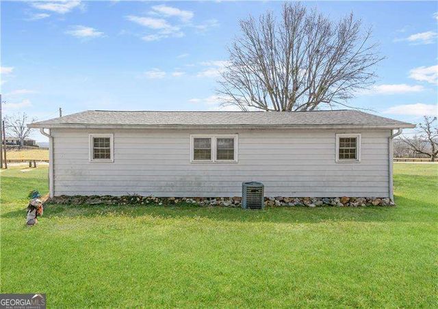 702 Buttermilk Road SW, Cave Spring, GA 30124