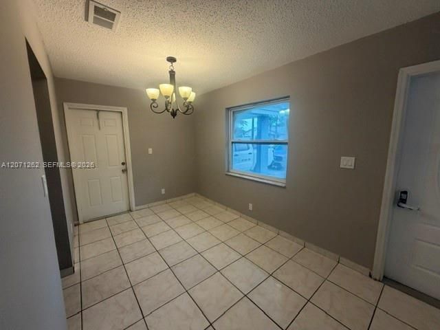 2571 NW 5th Street, Pompano Beach, FL 33069