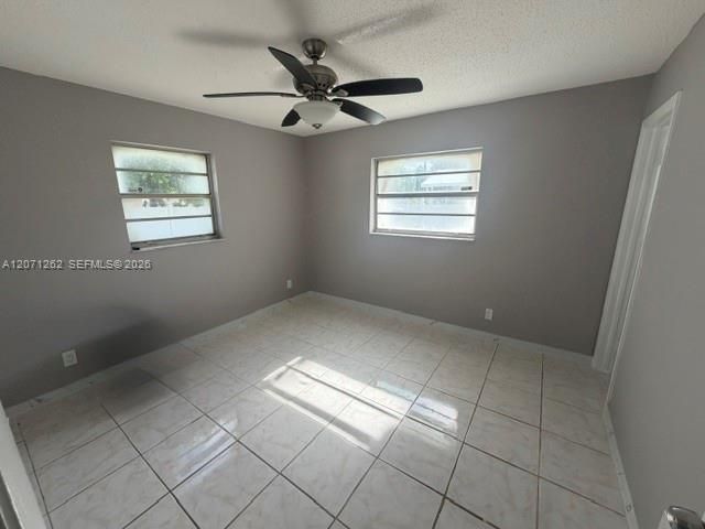 2571 NW 5th Street, Pompano Beach, FL 33069