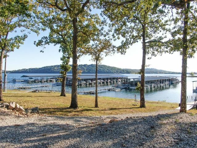 130 Starboard Drive Unit 1, Kimberling City, MO 65686