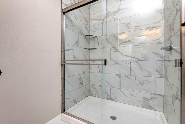 2013 S Edgewood Court, Ozark, MO 65721