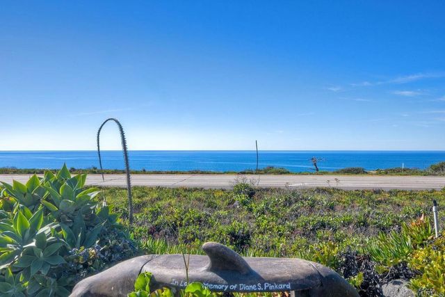 6506 Oceanview Drive, Carlsbad, CA 92011