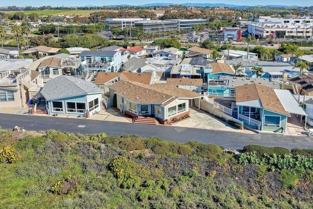 6506 Oceanview Drive, Carlsbad, CA 92011