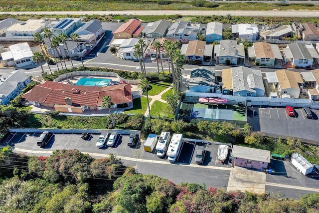 6506 Oceanview Drive, Carlsbad, CA 92011