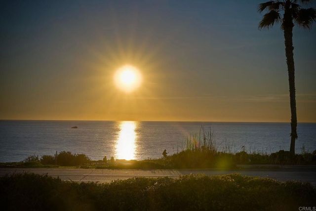 6506 Oceanview Drive, Carlsbad, CA 92011