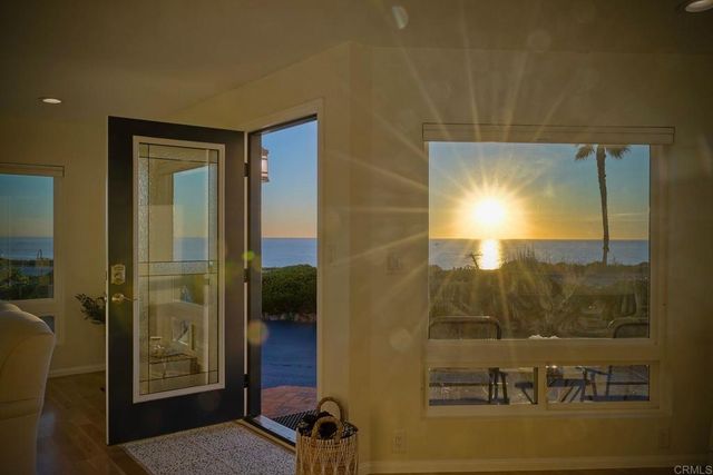 6506 Oceanview Drive, Carlsbad, CA 92011