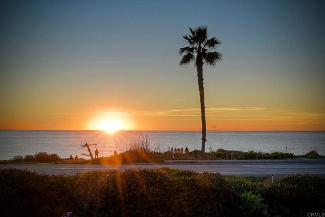 6506 Oceanview Drive, Carlsbad, CA 92011