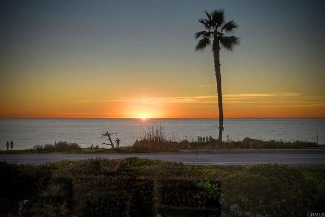 6506 Oceanview Drive, Carlsbad, CA 92011