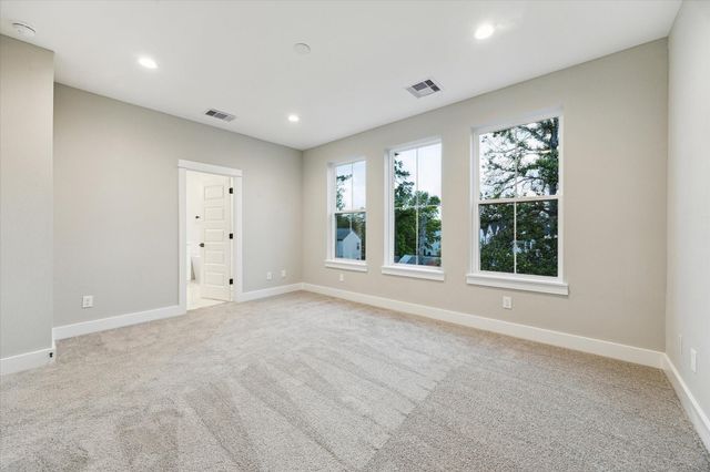 812 Thornton Street F, Houston, TX 77018