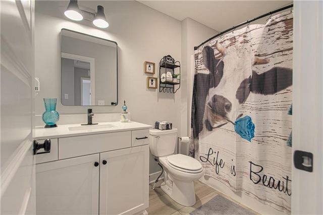 1410 Camden Court, Raymore, MO 64083