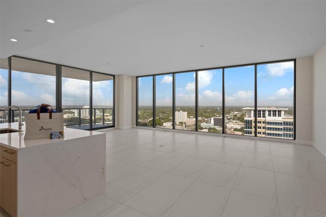 275 1ST AVENUE S 2401, St Petersburg, FL 33701