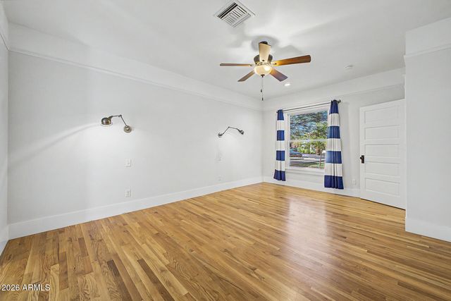 515 W LYNWOOD Street, Phoenix, AZ 85003