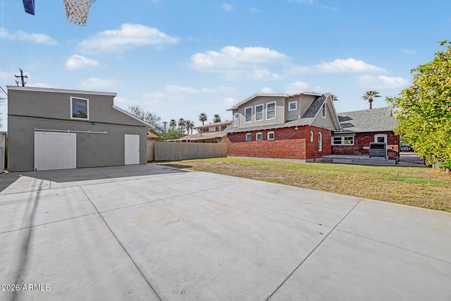 515 W LYNWOOD Street, Phoenix, AZ 85003
