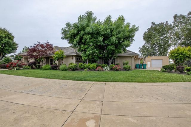 735 N Fine Rd, Linden, CA 95236