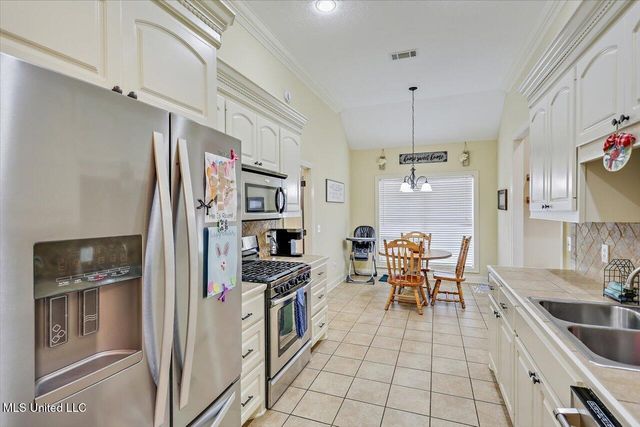 902 Belle Oak Cove, Brandon, MS 39042