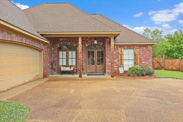 902 Belle Oak Cove, Brandon, MS 39042