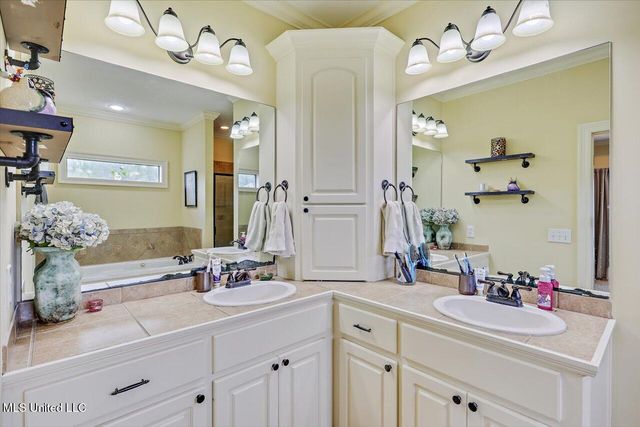 902 Belle Oak Cove, Brandon, MS 39042
