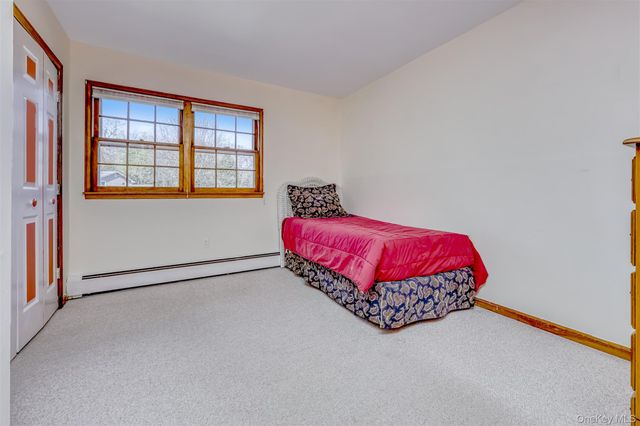 16 Sterling Forest Lane, Suffern, NY 10901