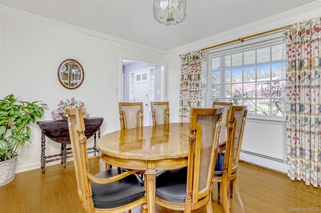 16 Sterling Forest Lane, Suffern, NY 10901