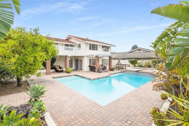 19792 Majorca, Yorba Linda, CA 92886
