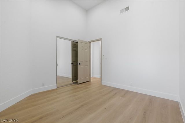 4944 Crooked Stick Way, Las Vegas, NV 89113