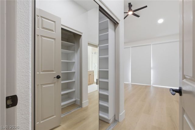 4944 Crooked Stick Way, Las Vegas, NV 89113