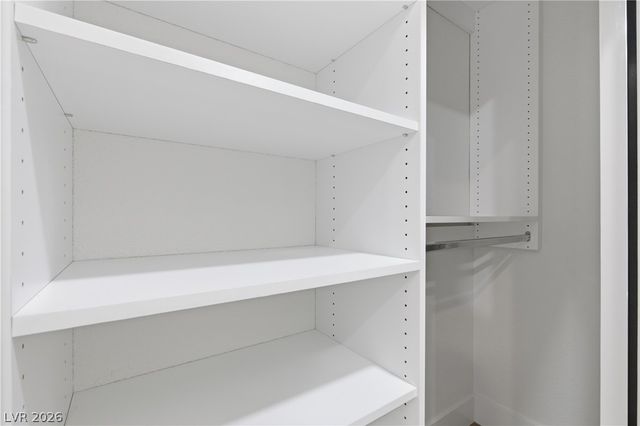 4944 Crooked Stick Way, Las Vegas, NV 89113