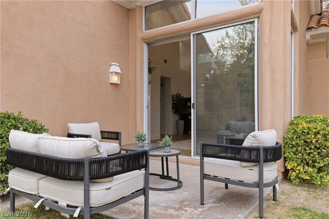 4944 Crooked Stick Way, Las Vegas, NV 89113