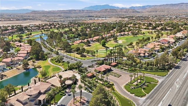 4944 Crooked Stick Way, Las Vegas, NV 89113