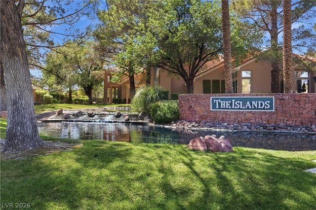 4944 Crooked Stick Way, Las Vegas, NV 89113