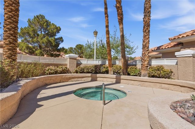 4944 Crooked Stick Way, Las Vegas, NV 89113