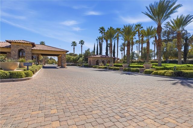 4944 Crooked Stick Way, Las Vegas, NV 89113