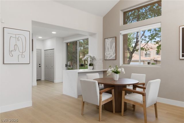 4944 Crooked Stick Way, Las Vegas, NV 89113