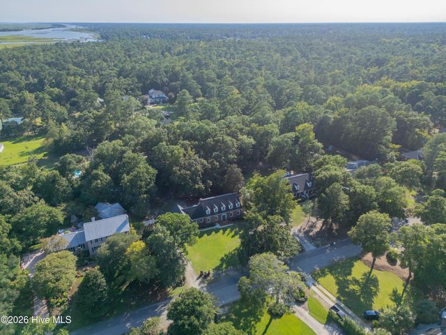 6332 Marywood Drive, Wilmington, NC 28409