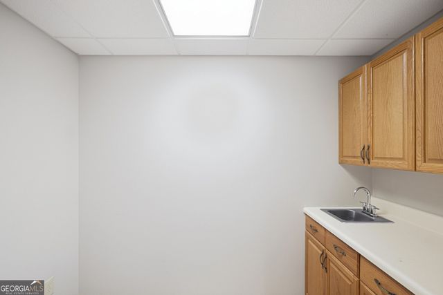2360 Kimbrough Court, Sandy Springs, GA 30350