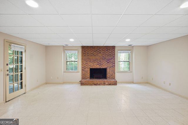 2360 Kimbrough Court, Sandy Springs, GA 30350