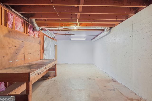 2360 Kimbrough Court, Sandy Springs, GA 30350