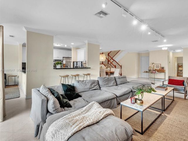 2901 Hidden Harbour St, Dania Beach, FL 33312