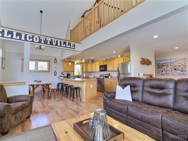 5777 Bonn Way East, Great Valley, NY 14741