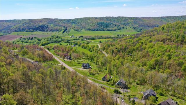 5777 Bonn Way East, Great Valley, NY 14741