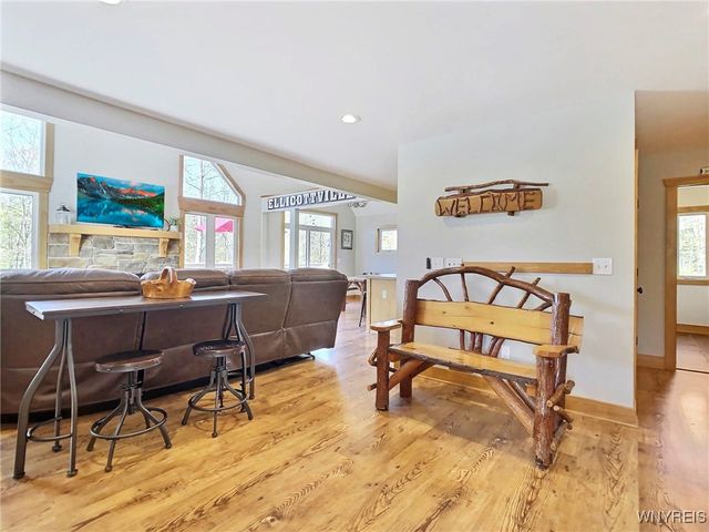 5777 Bonn Way East, Great Valley, NY 14741