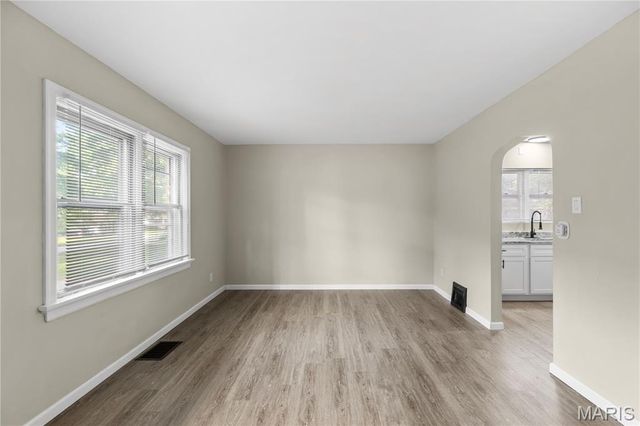 124 Habecking Drive, Jennings, MO 63137