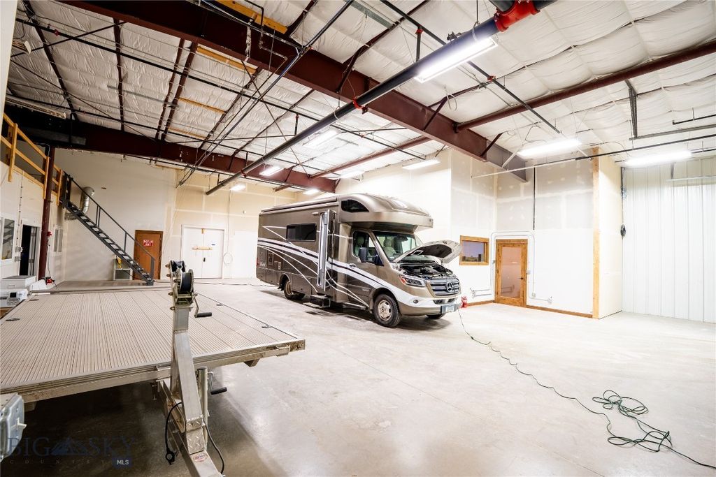 81211 Gallatin Road A, Bozeman, MT 59718 photo 9