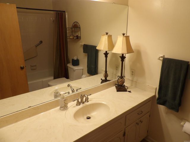 246 Tracy Drive, Monticello, AR 71655