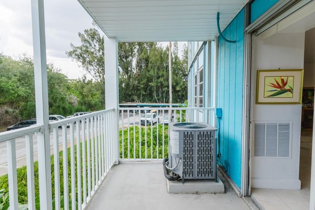 3315 58TH AVENUE S 222, St Petersburg, FL 33712