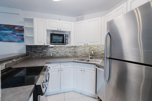 3315 58TH AVENUE S 222, St Petersburg, FL 33712