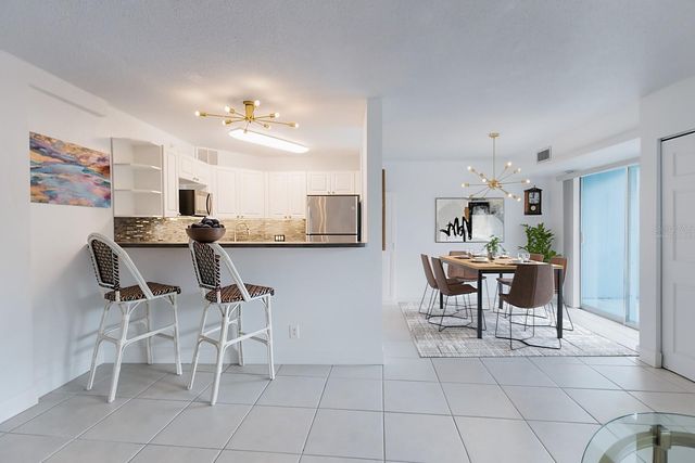 3315 58TH AVENUE S 222, St Petersburg, FL 33712